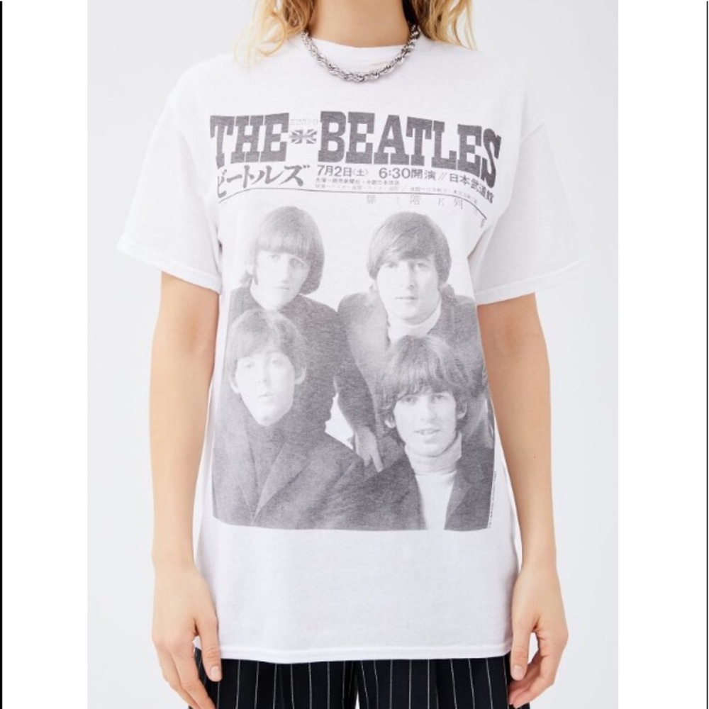 Junk Food the Beetles Graphic T
Oversized …